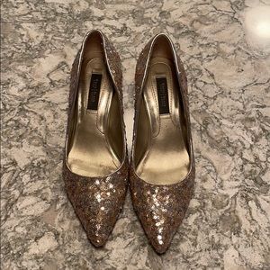 WhiteHouse BlackMarket Kitten Heal Sequin Pumps